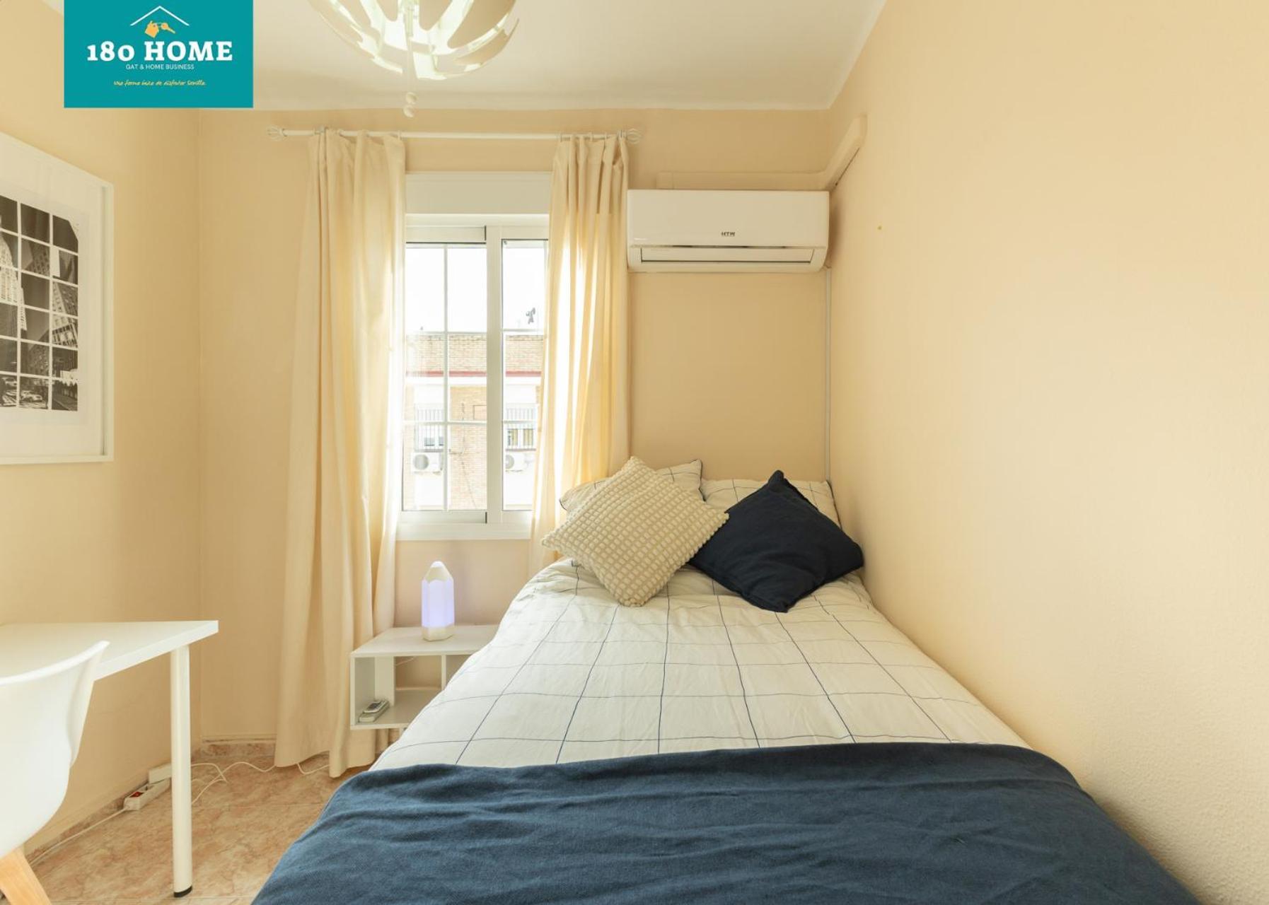 180home Luxury Triana Jacinta Sevilla